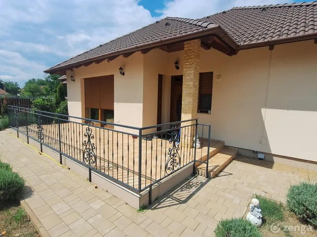 Eladó ház Gödöllő 145 nm