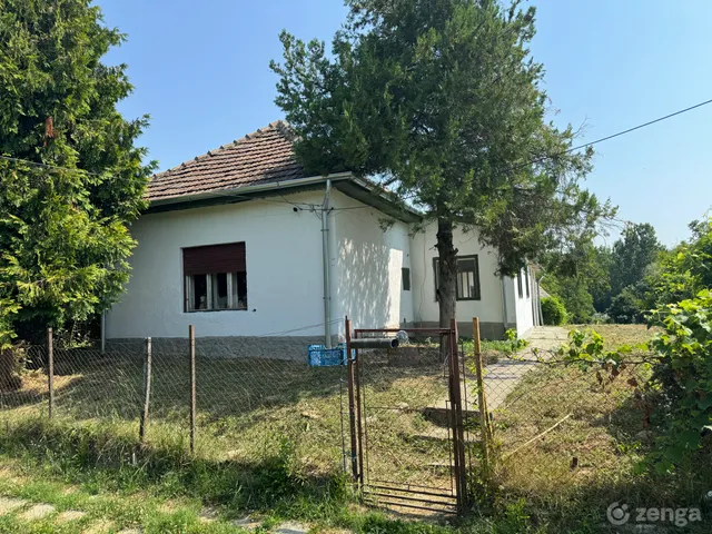 Eladó ház Bálványos 72 nm