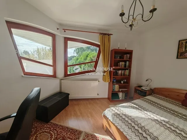 Eladó ház Érd 390 nm