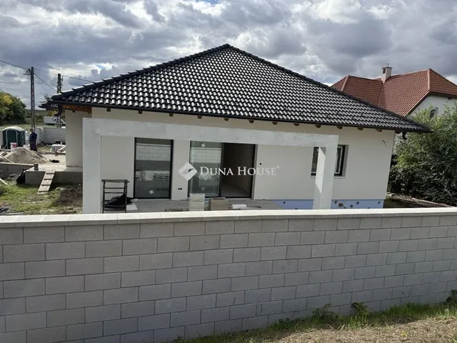 Eladó ház Martonvásár 112 nm