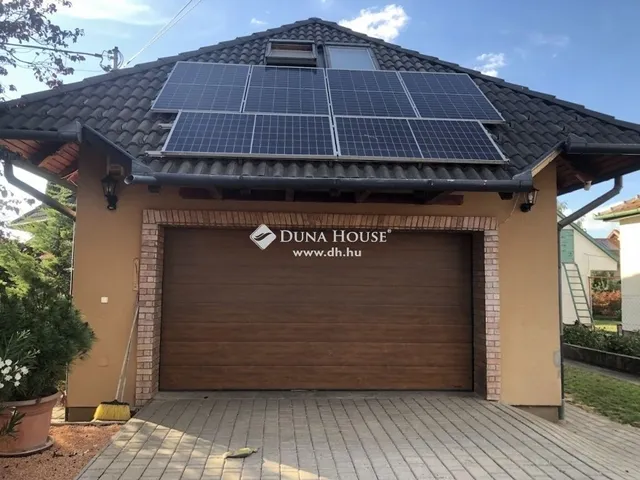 Eladó ház Érd, Tisztviselőtelep 159 nm