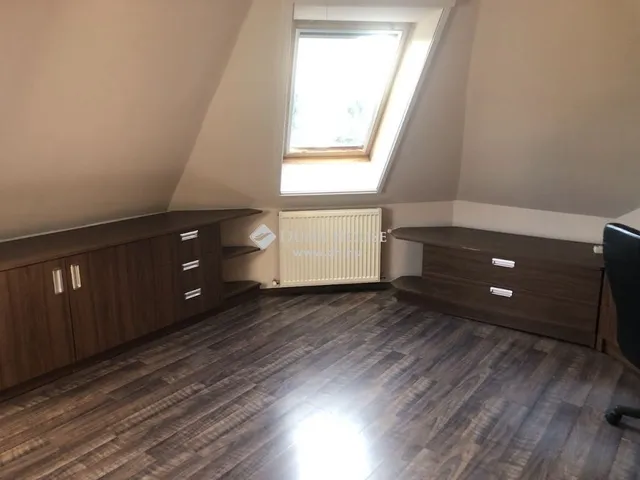 Eladó ház Érd, Tisztviselőtelep 159 nm