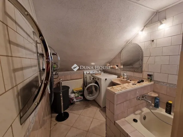 Eladó ház Tárnok 170 nm