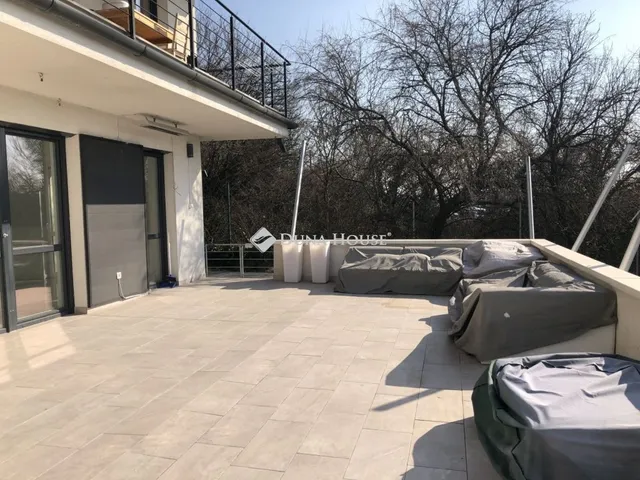 Eladó lakás Budapest XI. kerület 229 nm