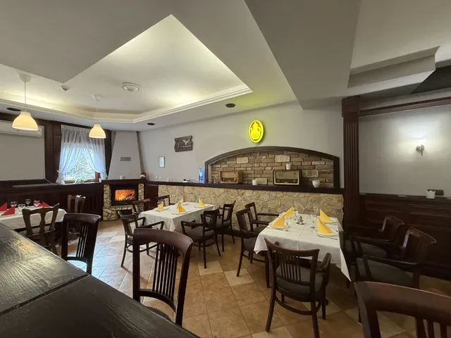 Eladó kereskedelmi és ipari ingatlan Kaposvár 540 nm