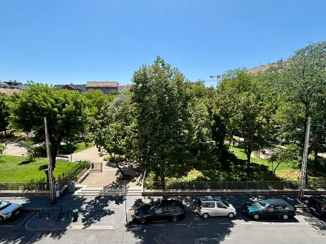 Eladó lakás Budapest VII. kerület, Belső-Erzsébetváros, Klauzál tér 132 nm