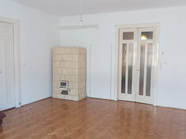 Eladó lakás Budapest VIII. kerület, Blaha Lujza tér 87 nm