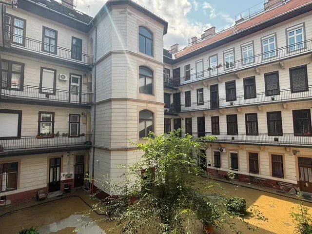 Eladó lakás Budapest VII. kerület, Külső-Erzsébetváros 39 nm