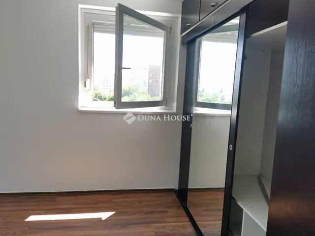 Eladó lakás Budapest III. kerület 66 nm