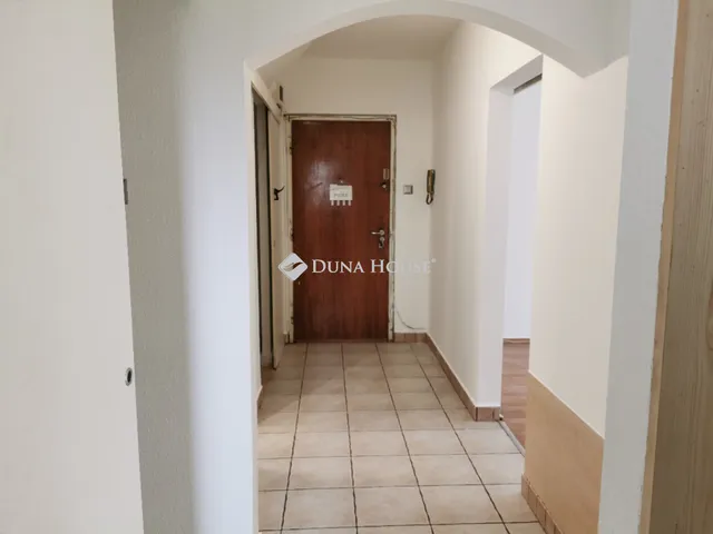 Eladó lakás Budapest III. kerület 66 nm