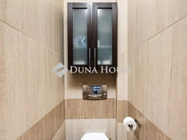 Eladó ház Budapest III. kerület 196 nm