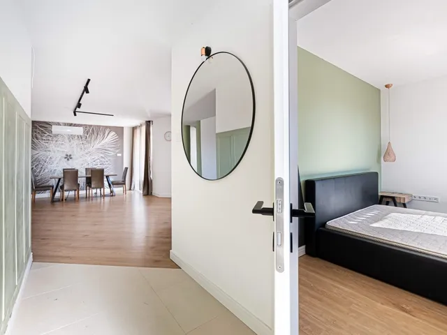 Eladó ház Pécel, Kelő lakópark 200 nm