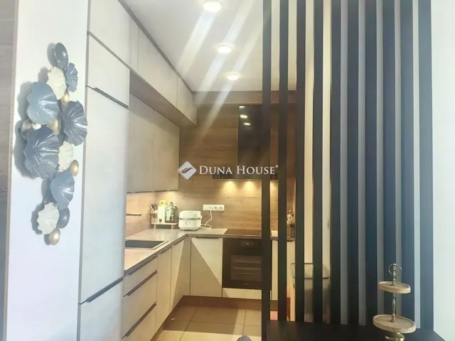 Eladó lakás Budapest XI. kerület 74 nm