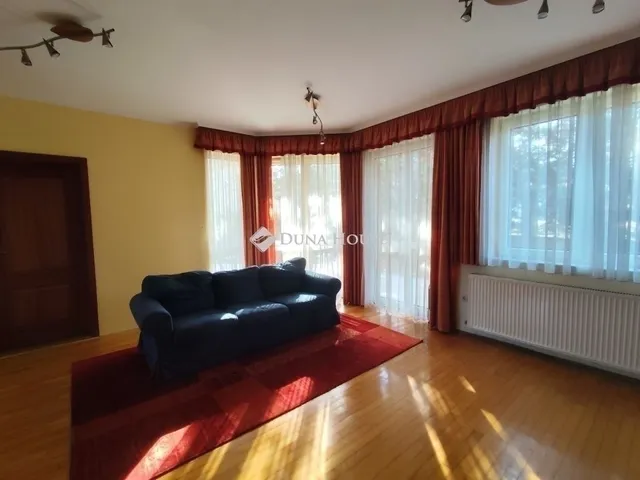 Eladó lakás Budapest XI. kerület 117 nm