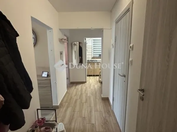 Eladó lakás Budapest III. kerület 52 nm