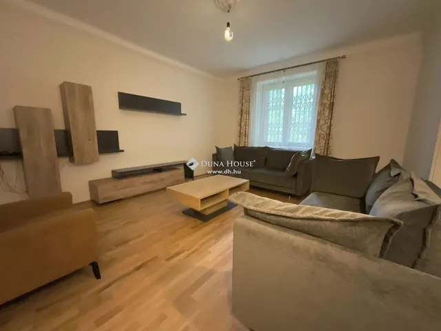 Eladó lakás Budapest XI. kerület 75 nm