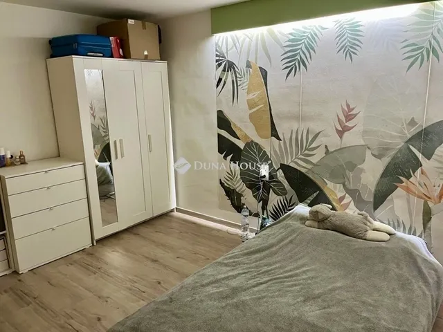 Eladó lakás Budapest VI. kerület 33 nm