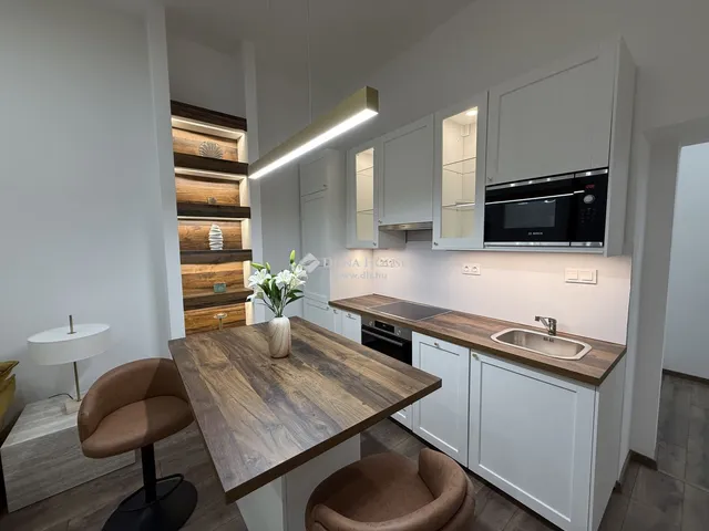 Eladó lakás Budapest VII. kerület 42 nm