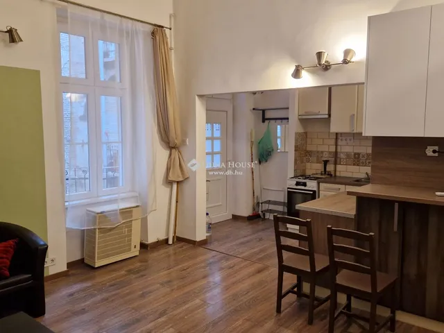 Eladó lakás Budapest VIII. kerület 41 nm