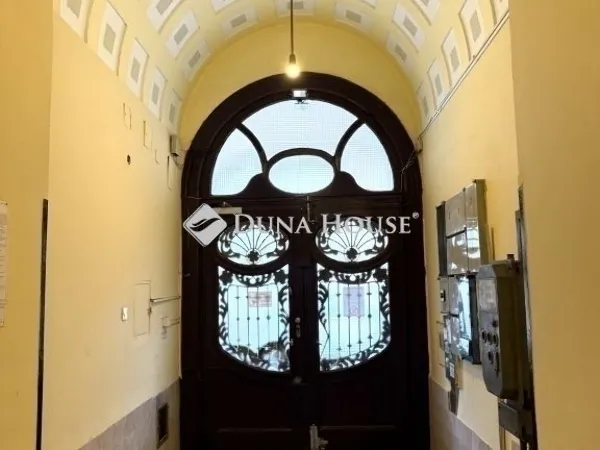 Eladó lakás Budapest VI. kerület 90 nm