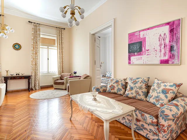 Eladó lakás Budapest V. kerület, Belváros, Kossuth Lajos 73 nm