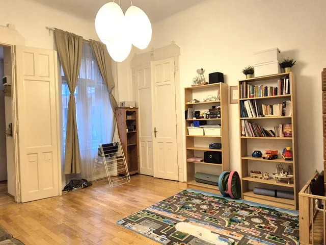 Eladó lakás Budapest VII. kerület 72 nm