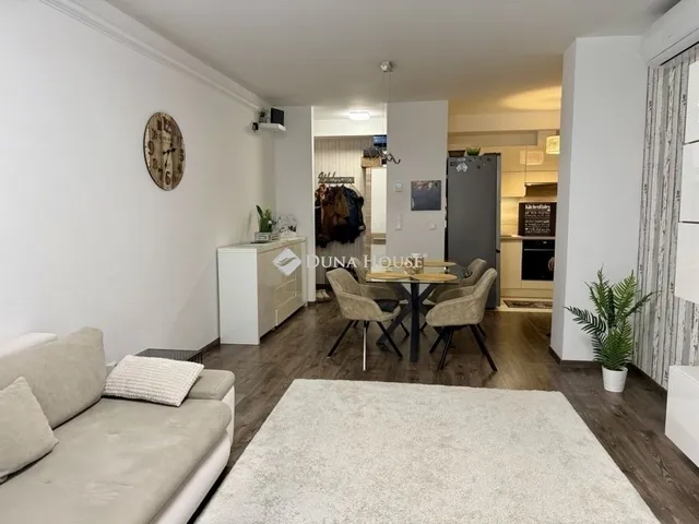 Eladó lakás Budapest XIII. kerület 98 nm