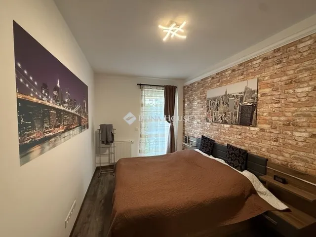 Eladó lakás Budapest XIII. kerület 98 nm