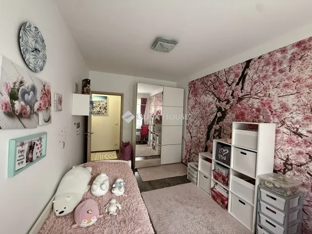 Eladó lakás Budapest XIII. kerület 98 nm