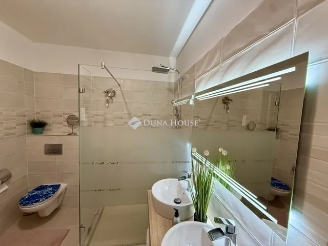 Eladó lakás Budapest XIII. kerület 98 nm