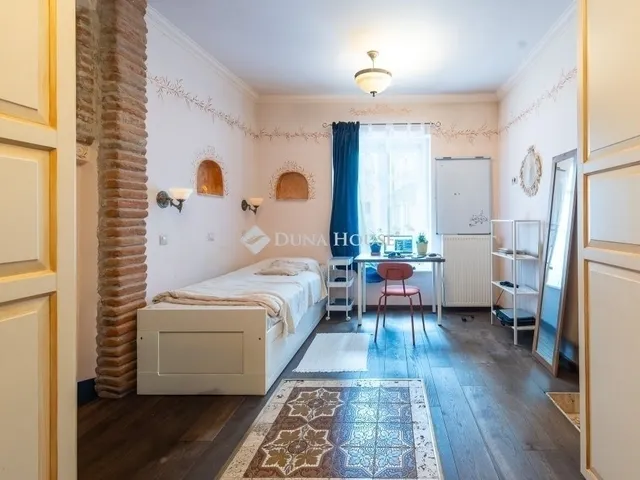 Eladó lakás Budapest II. kerület 97 nm