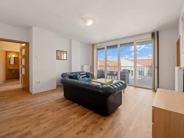 Eladó lakás Budapest VII. kerület, Belső-Erzsébetváros, Akácfa 92 nm