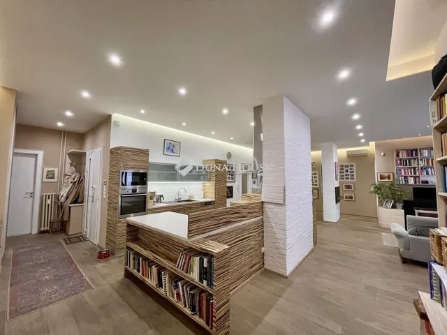 Eladó lakás Budapest XIII. kerület 198 nm