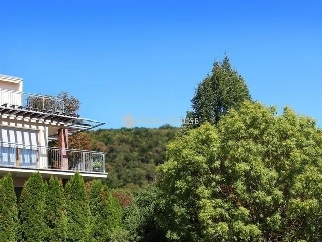 Eladó lakás Budapest II. kerület 90 nm