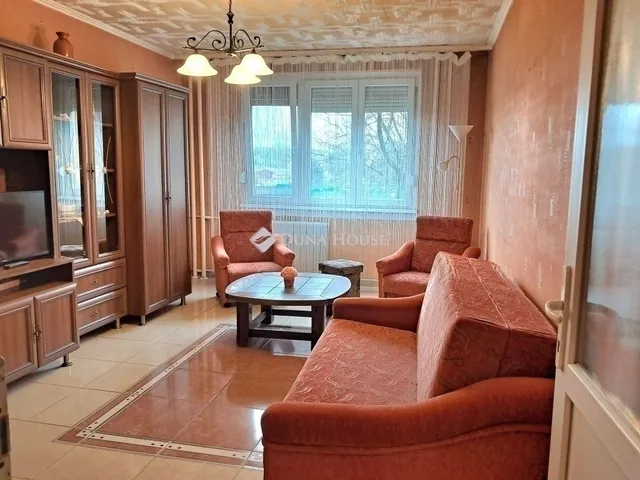 Eladó lakás Budapest XV. kerület 53 nm