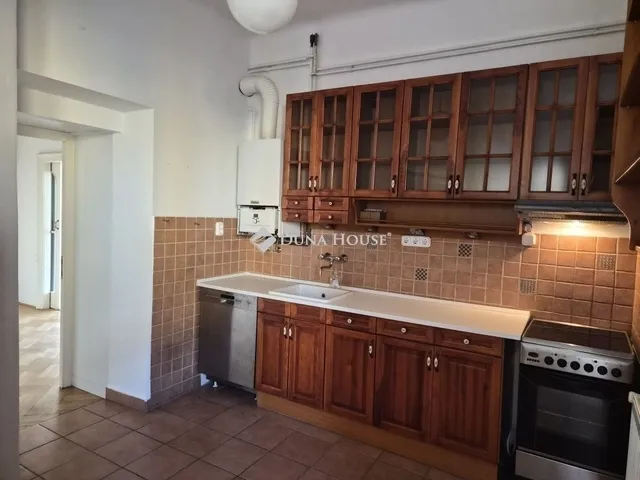Eladó lakás Budapest XIV. kerület 137 nm
