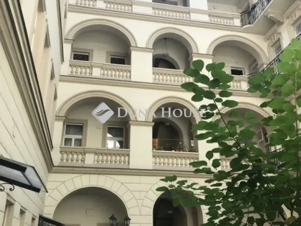 Kiadó lakás Budapest VI. kerület, Nagykörúton belüli terület 51 nm