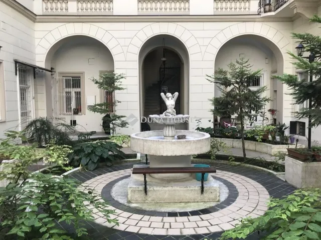 Kiadó lakás Budapest VI. kerület, Nagykörúton belüli terület 51 nm