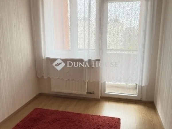 Eladó lakás Budapest XV. kerület, Újpalota 64 nm