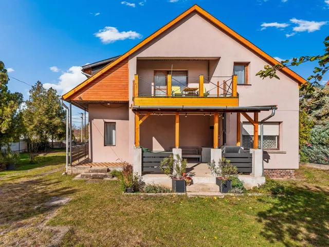 Eladó ház Budapest XVII. kerület, Rákoscsaba 200 nm