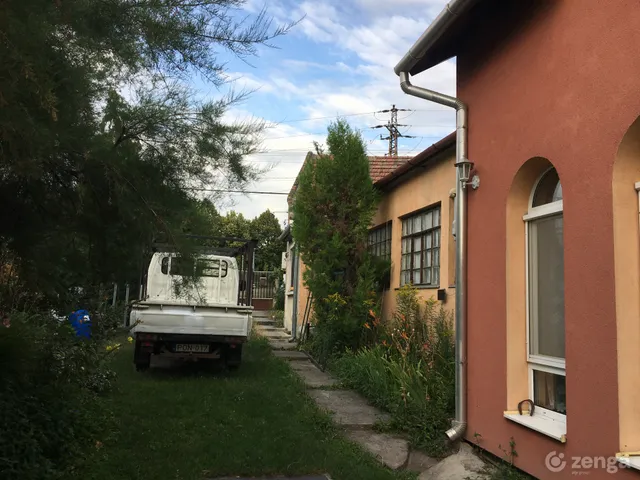 Eladó ház Székesfehérvár, Váralja 86 nm