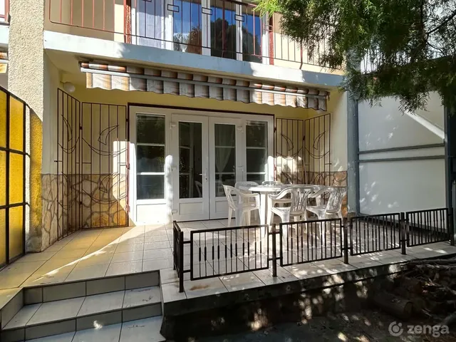 Eladó nyaraló Fonyód, Kertváros 110 nm