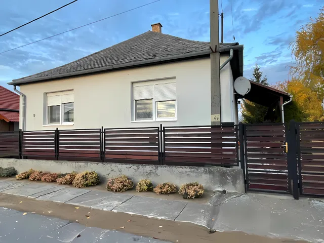 Eladó ház Demecser 70 nm