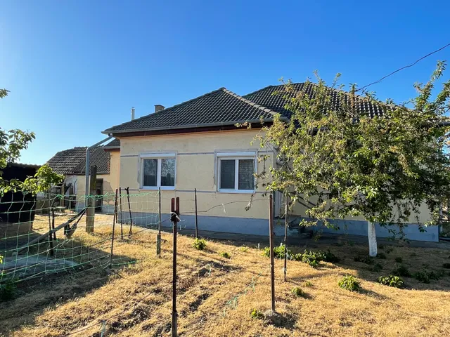 Eladó ház Berkesz 105 nm