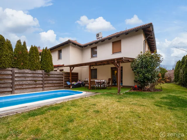 Eladó ház Gödöllő 131 nm