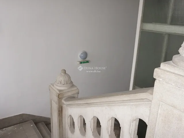 Kiadó kereskedelmi és ipari ingatlan Zalaegerszeg, Belváros 519 nm