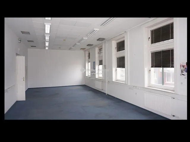 Kiadó kereskedelmi és ipari ingatlan Zalaegerszeg, Belváros 519 nm