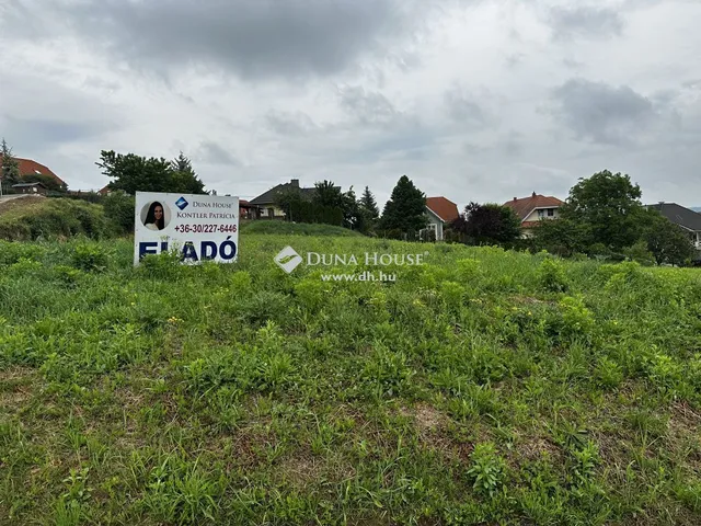 Eladó telek Zalaegerszeg 998 nm