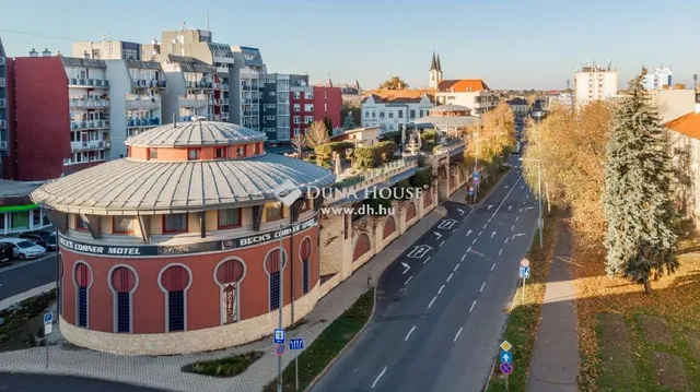 Eladó kereskedelmi és ipari ingatlan Zalaegerszeg 259 nm