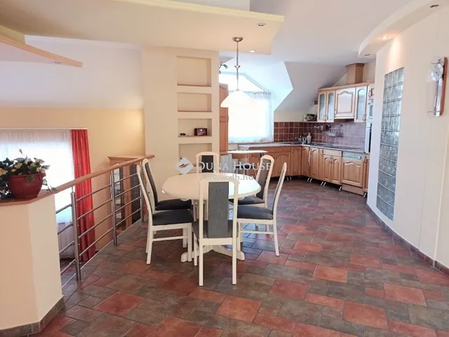 Eladó ház Zalaegerszeg 300 nm